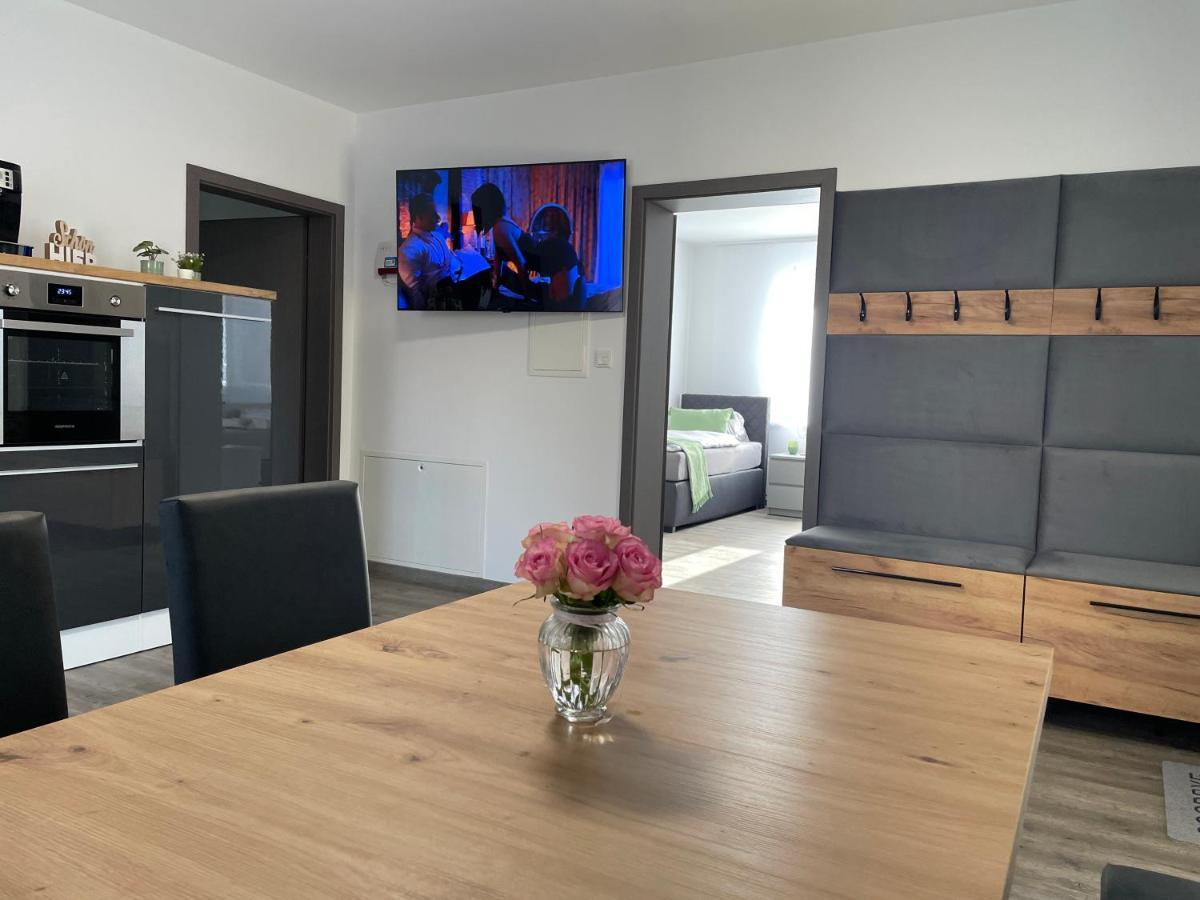 Wohnung Fuer Berufstaetige 汉菲尔德 外观 照片